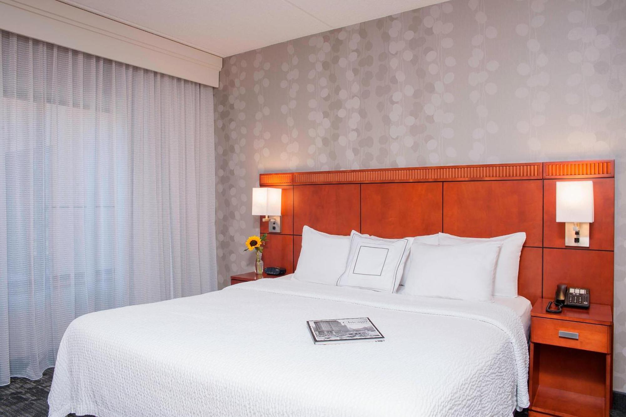 Hotel Courtyard Chicago Glenview/Northbrook Esterno foto